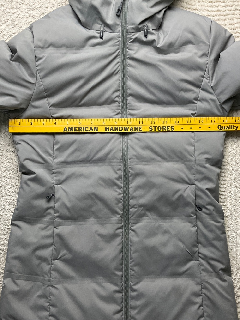 Patagonia Women's Jackson Glacier Parka Style #27915 Fall of 2019 Size XS - Picture 9 of 16